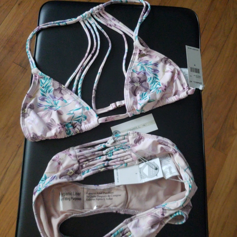 New O'Neill floral bikini